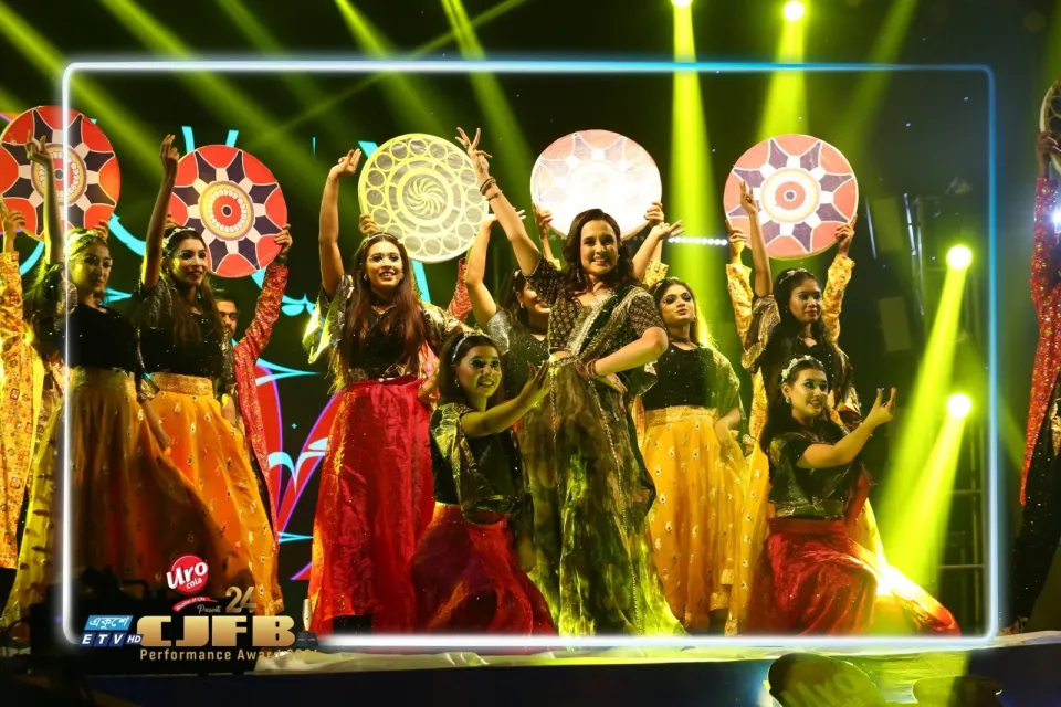 Stage performance with lighting — 24th CJFB Performance Award 2025